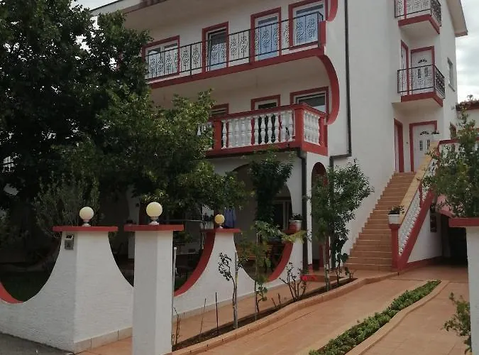 Nina * Цриквеница