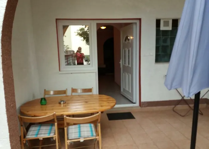 Nina Апартаменты Цриквеница